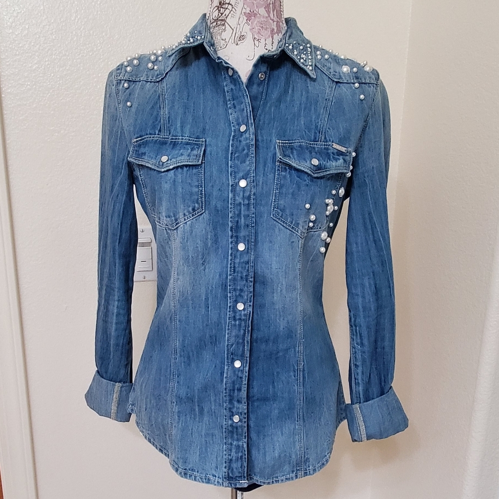 Guess shirt